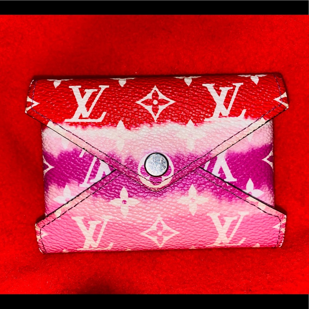 Authentic Louis Vuitton Kirigami pouch/card holder